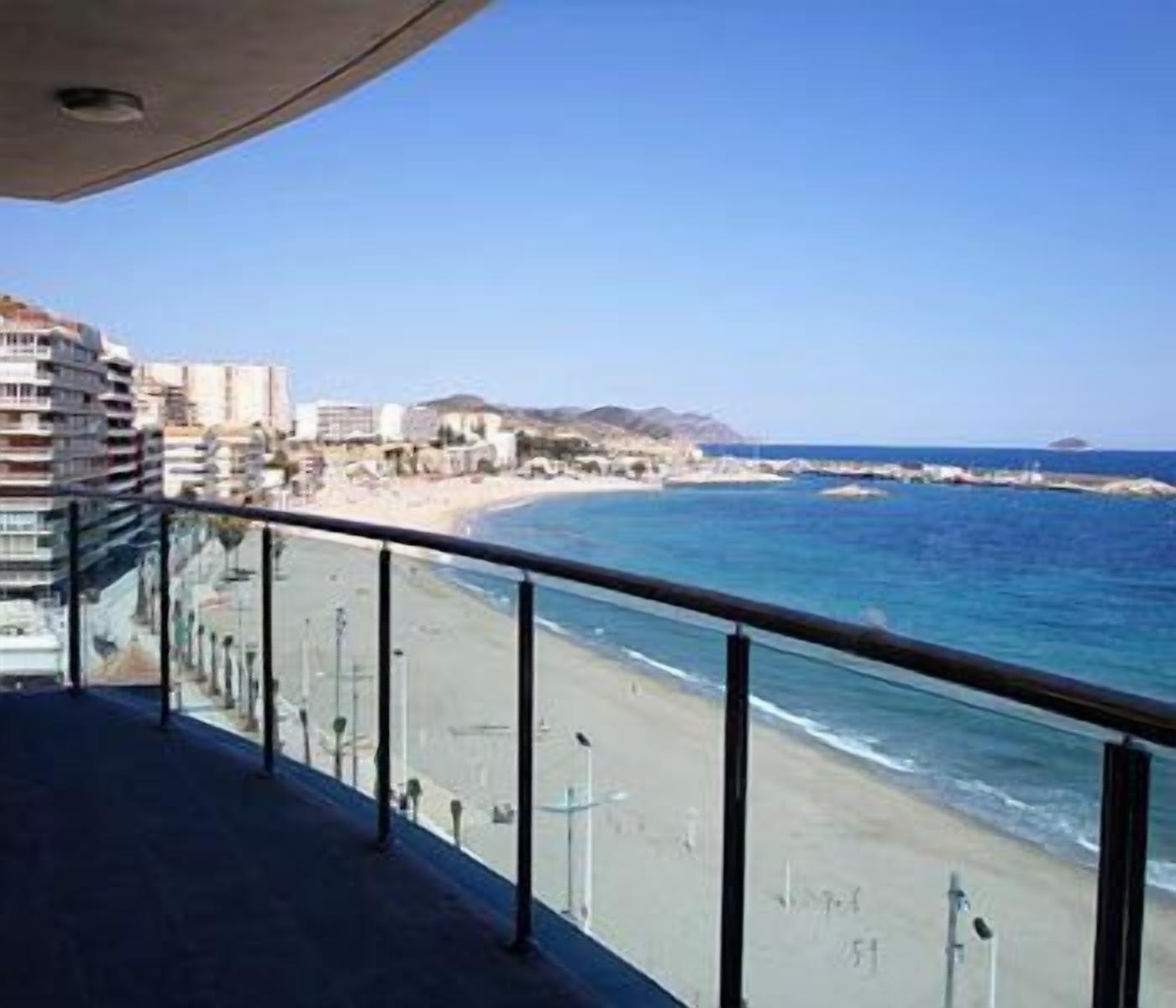 Hotel Allon Mediterrania Villajoyosa Exterior photo