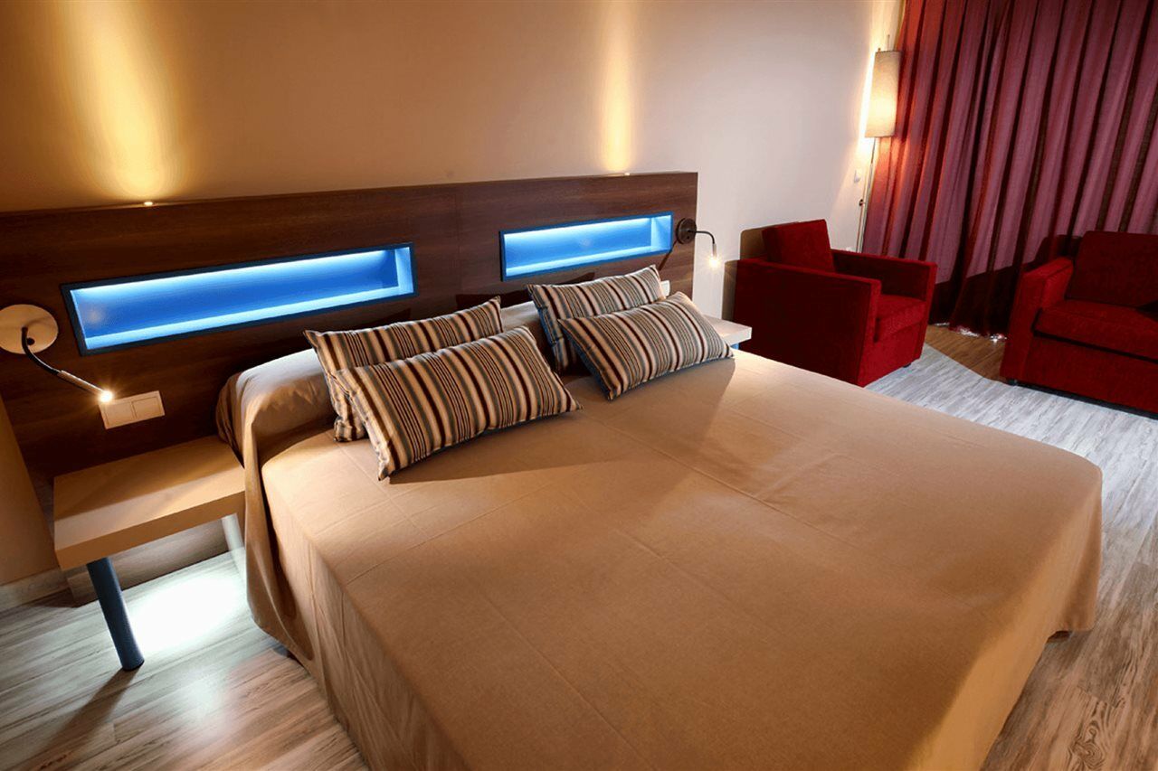 Hotel Allon Mediterrania Villajoyosa Exterior photo